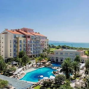 https://il-campanario-villaggio-resort-cobertura.santa-catarina-brasil.com